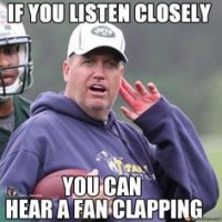 f8469548a12792e5b8c60781e4a74612--funny-football-football-stuff.jpg