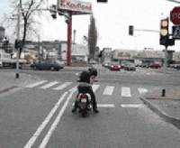89BFE6B4-D87A-4FCE-86F7-51A2DB371543.gif