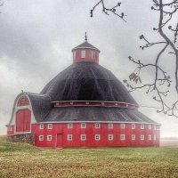 round barn.jpg