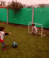 9071eee5b28c8f9d9c4f0efd5c185e1f.gif