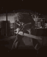 tenor (4).gif