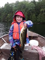 1.9 lb bass.jpg