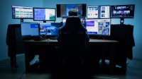 intel-hades-canyon-multiple-monitors-thunderbolt-3-newegg-2.jpg