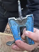 Lag Bolt Stump Vise 1.png