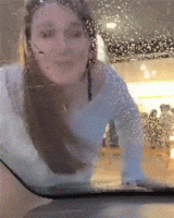 F363C773-04A9-4D6E-8DB0-11E027E44814.gif