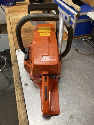 Husqvarna 272 deals chainsaw for sale