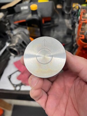 piston removed top.jpg