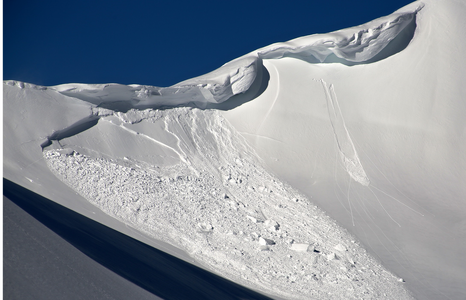 20160319_mtgrantcornicewindslab.png