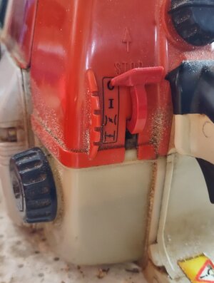 Stihl 034 Choke Lever.jpg