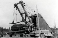 unloading logs1.jpg