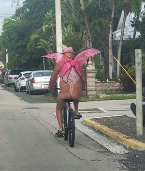 thong-bike.jpg