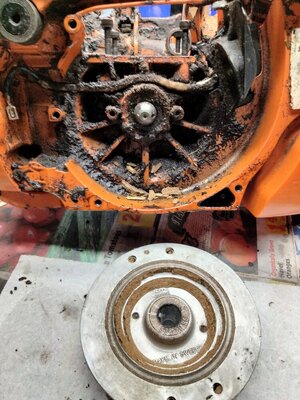 576 Flywheel Off.jpg