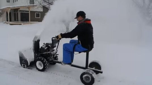 Snow-Blower-Sulky.jpg