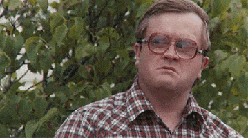 giphy.com-media-YVPwi7L2izTJS-200.gif