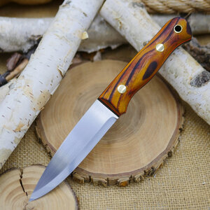 Adventure-Sworn-Bushcraft-Knife-0002_d5375363-4a2f-4633-88bb-f04056569db1.jpg