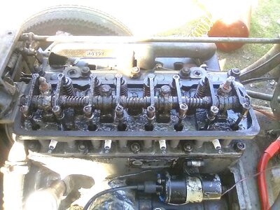 TO-30 valve train dirty.jpg