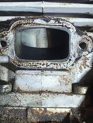 Piston 2.jpg