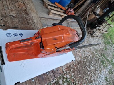 motorni-zagi-husqvarna-slika-56183374.jpg