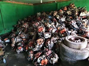 chainsaws-300x225.jpg