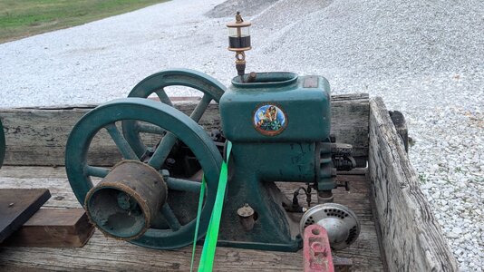 PXL_20251031_230421099.jpg PXL_20251031_230421099.jpg