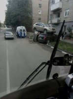 car-wrecks-crashes-amusing-funny-confusing-13.jpg