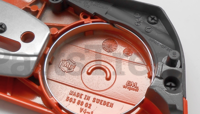 168771964.fm7YZPc6.husky_clutch_cover.jpg