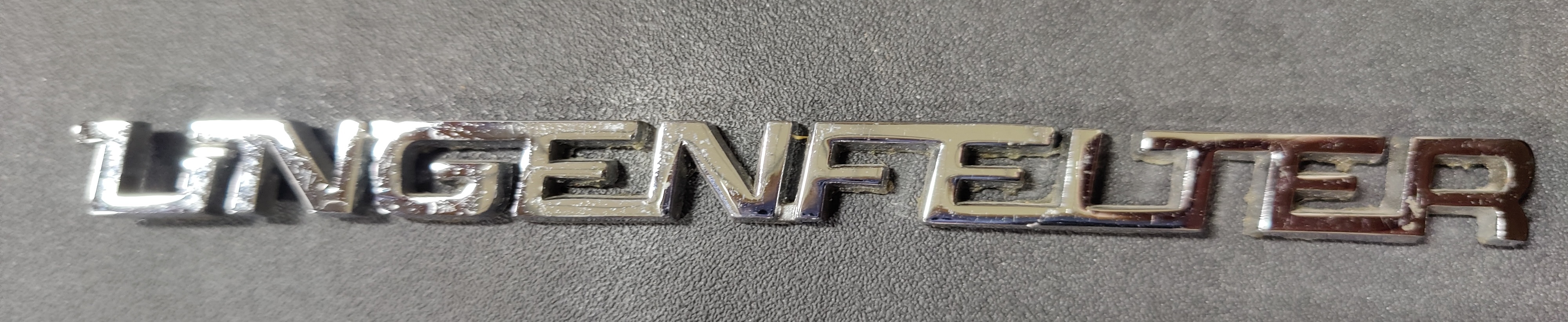 5b526dcc40d1007beb4d1e4ff1e381b6.jpg