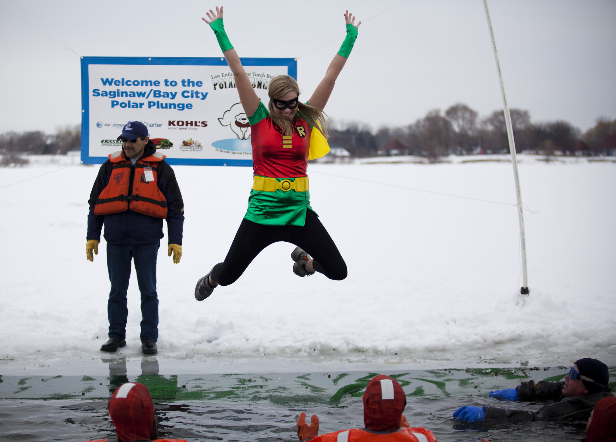 polarplunge218jpg-12268d9c432849e3.jpg